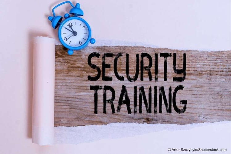 Sophos Central Phish Threat - Lizenzkauf vs. Managed Service einfach erklärt