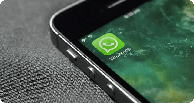 WhatsApp App auf einem Handy