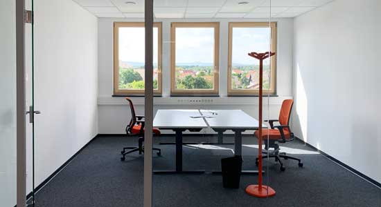 BRANDMAUER_Office_06_550x300px_IMG_5296_210721 BRANDMAUER_Office_06_550x300px_IMG_5296_210721