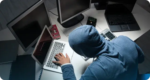 Cyberangriffe: Das Top-Risiko für Unternehmen in 2025